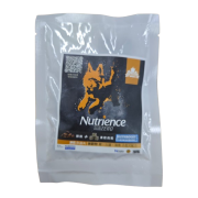 Nutrience紐翠斯 sub ZERO 小型犬 鮮雞肉 凍乾脫水無穀物配方狗糧試食包(送完即止)